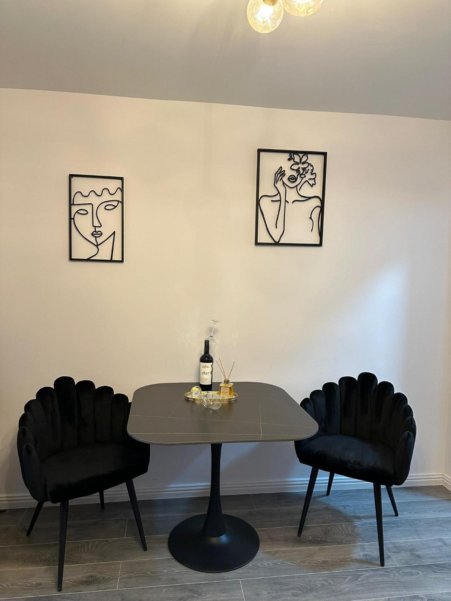 Evelyn Apartment Bistriţa Eksteriør bilde