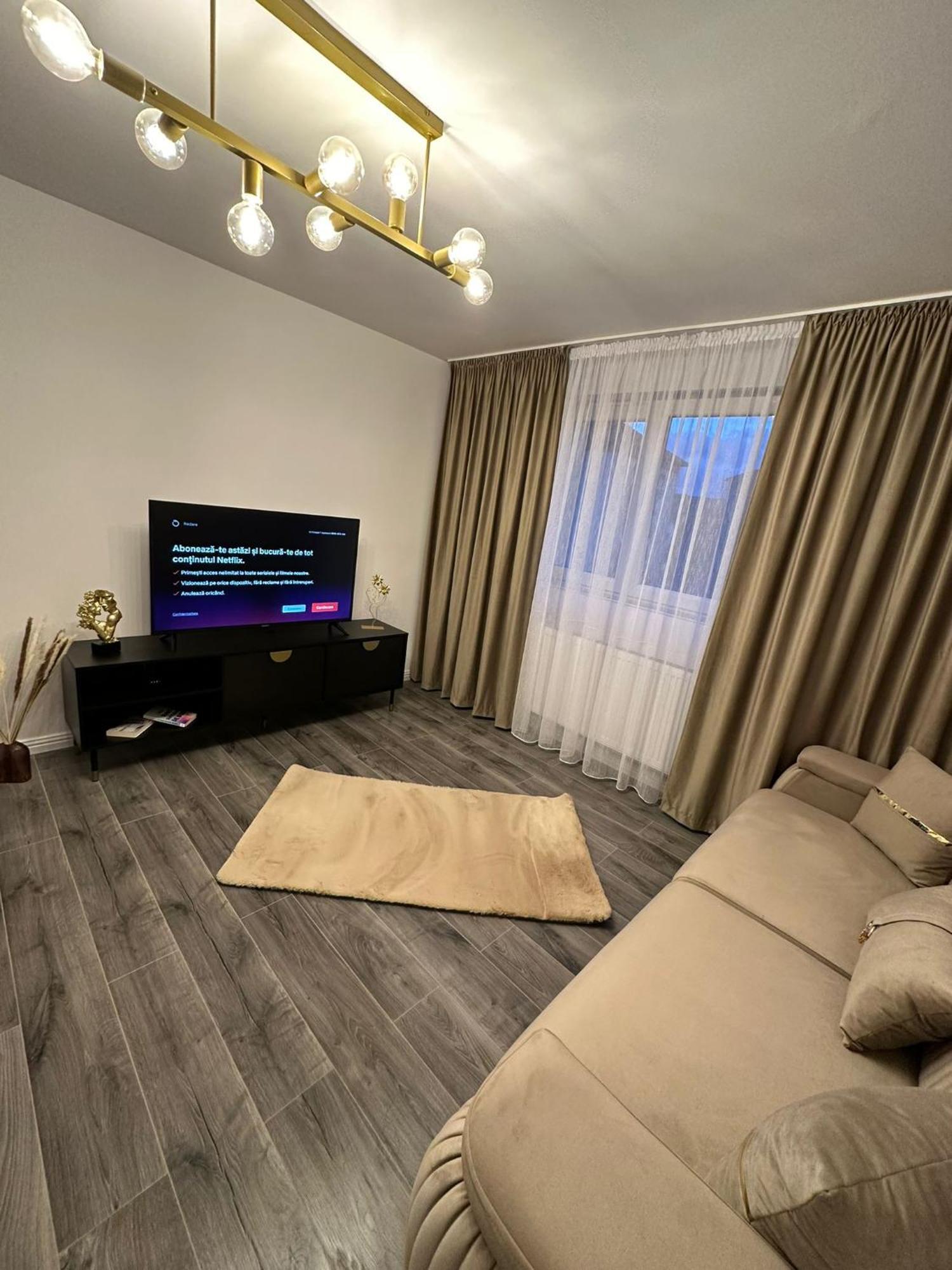 Evelyn Apartment Bistriţa Eksteriør bilde